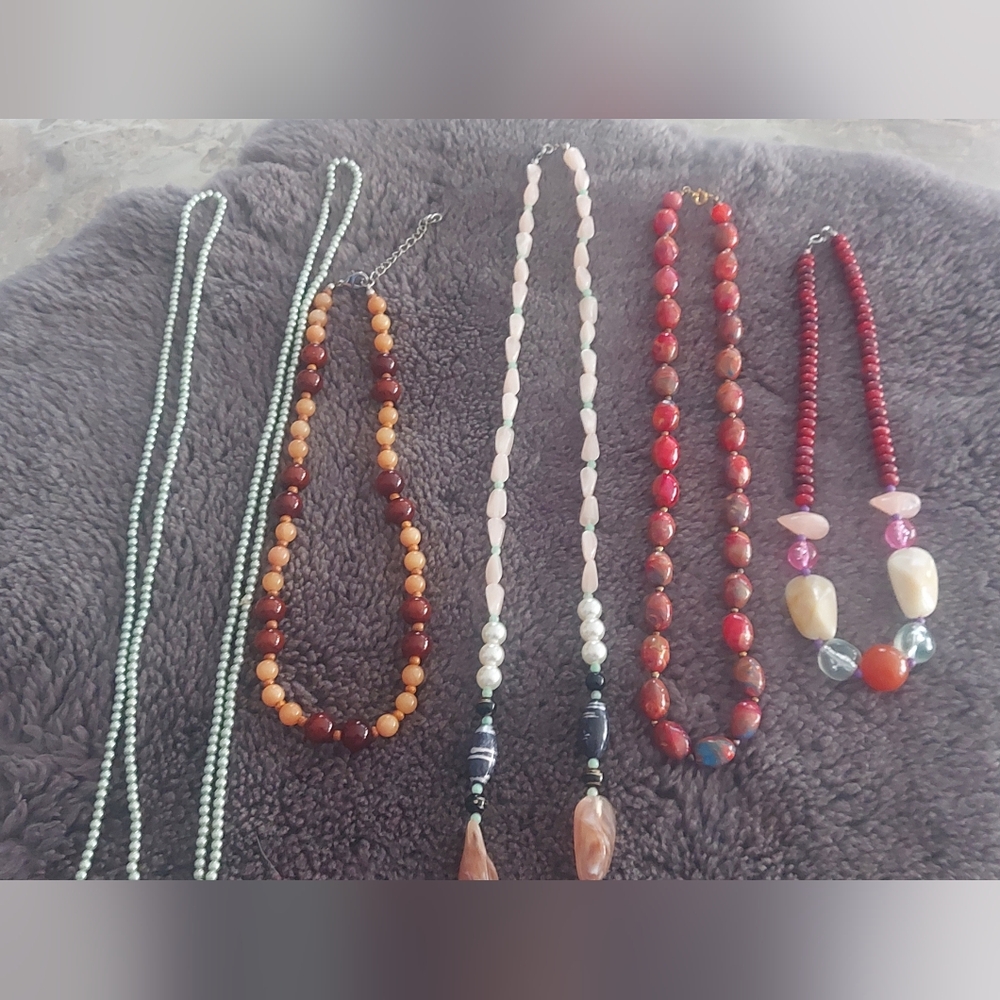 Elegant Multicolor Beaded Necklace Set